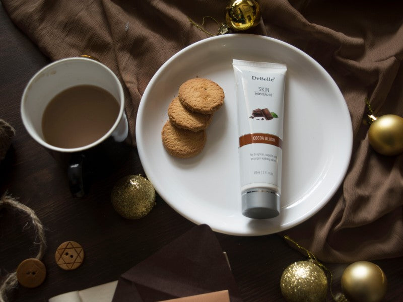 DeBelle Cocoa enriched moisturizer is a perfect cream for your winter skin care routine