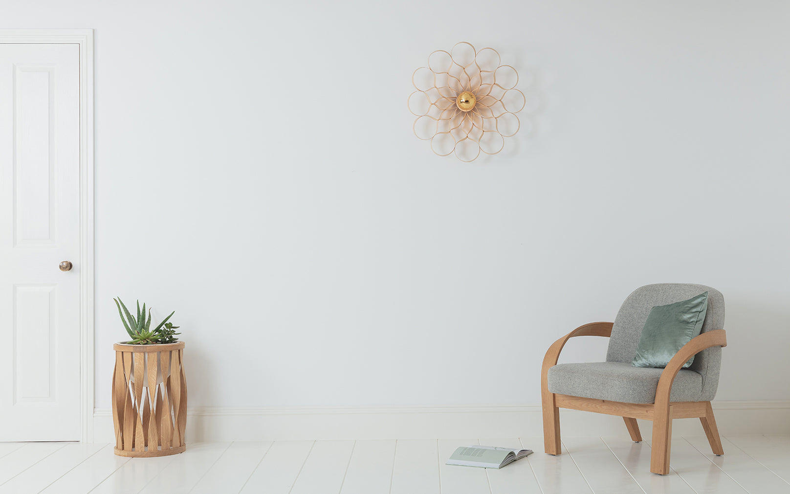 Arame Wall Light in Ash