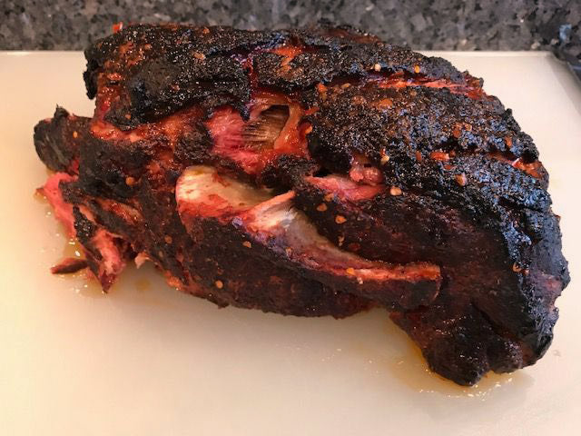 Photo of smoked pork shoulder ready to eat