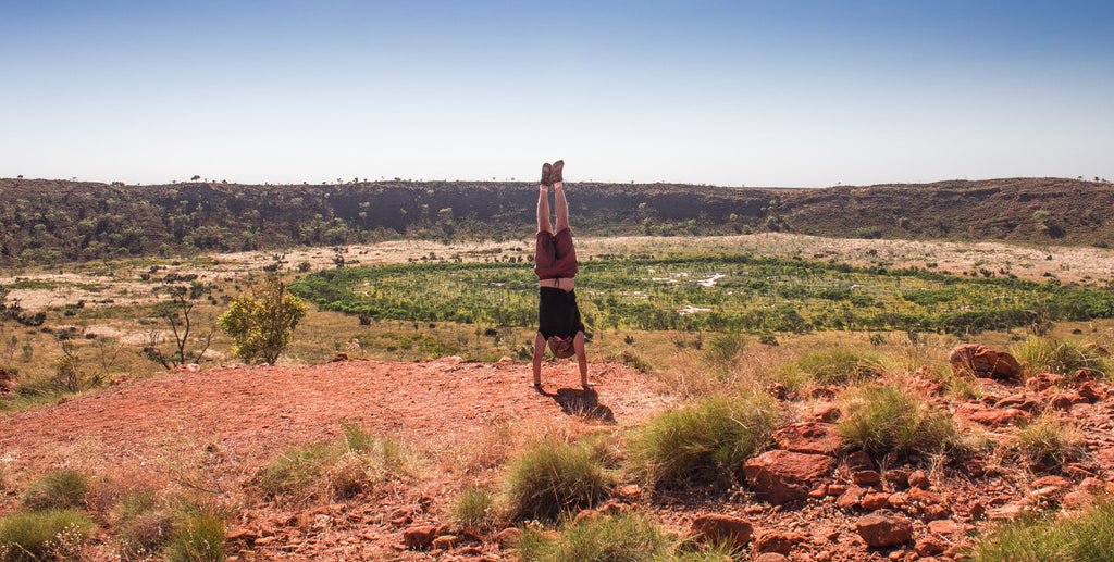 me handstand in wolfe creek crater