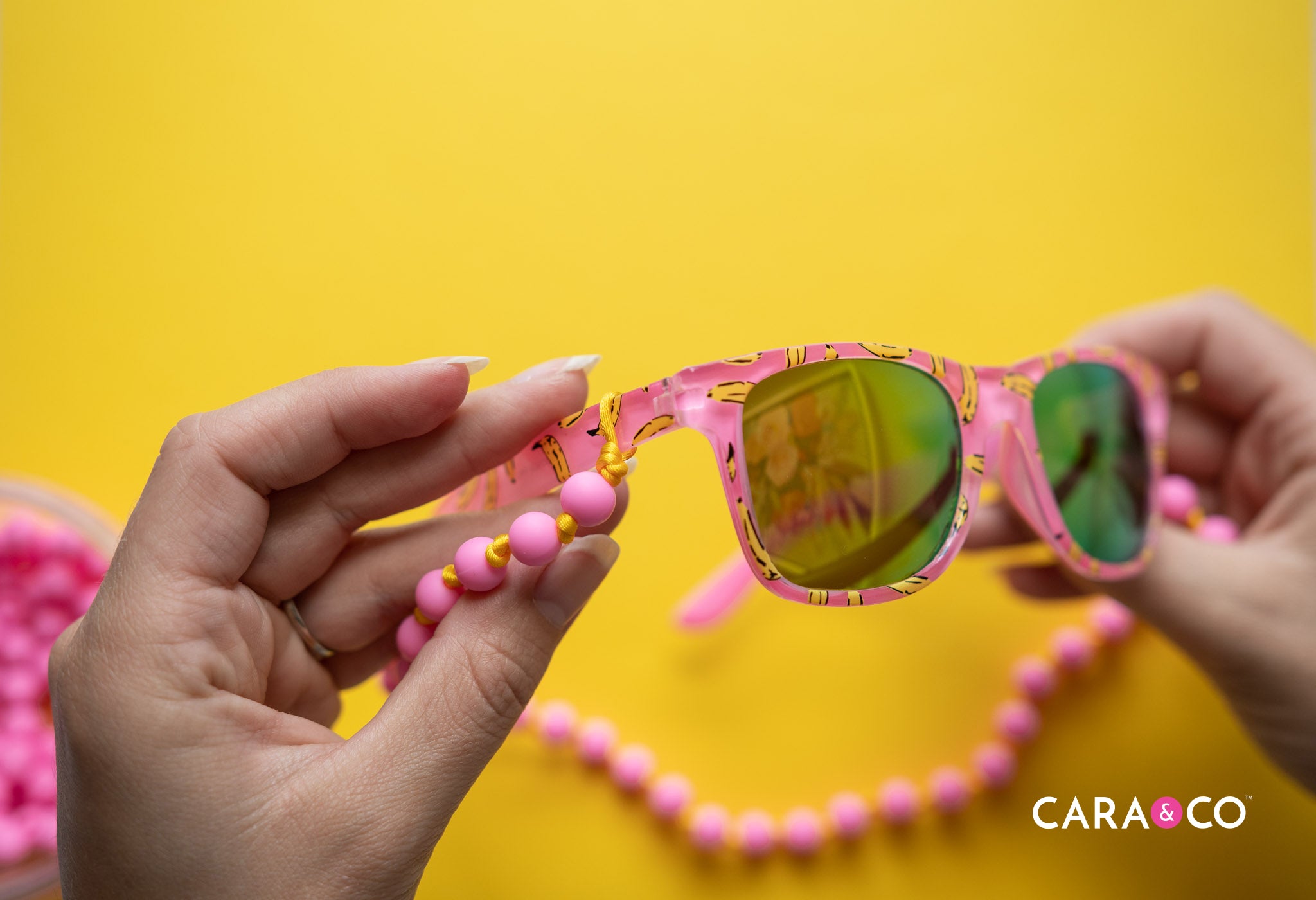 DIY Kids' Sunglasses Strand - Cara & Co Blog