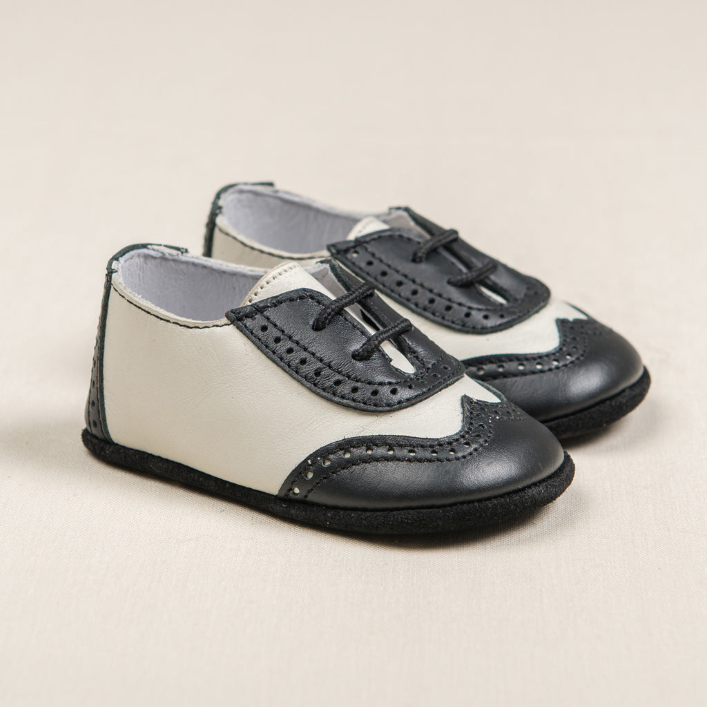 Formal baby shoes