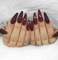 Glitter Burgundy Nail Design