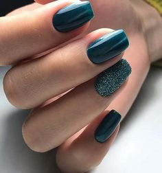 Green Metallic Nail Designs