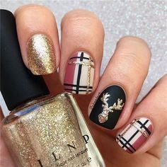 Gold stickers Christmas Nail Design