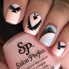 Simple Aztec Nail Art Idea