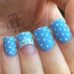 Blue Polka Dot Nail Art Design