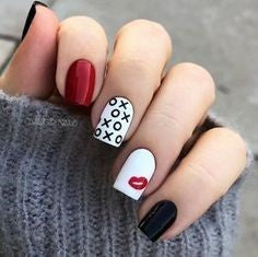 Cute Valentine's Day Nail Design