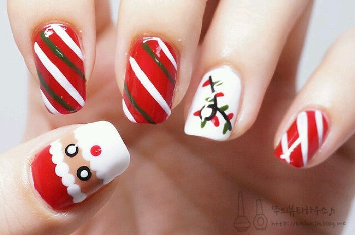Hottest 50+ Christmas Nail Ideas for 2017-29