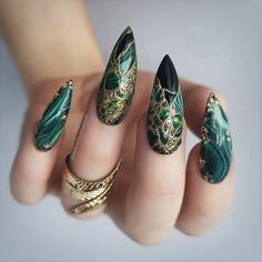 Malachite nail design