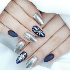 Winter Silver Nail Design 2020