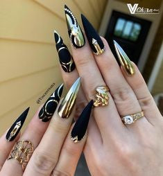 Long Stiletto nail design