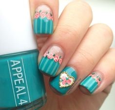 Flora and heart nail design