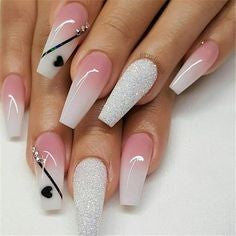 Ombre heart nail design