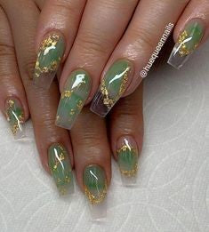 Gold Sequins Green Nail Arts