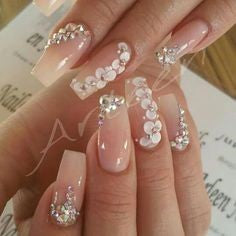 3D Flower nail design