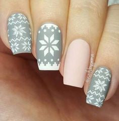 Winter Grey nail design