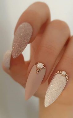 Nude Summer Nail Color Idea