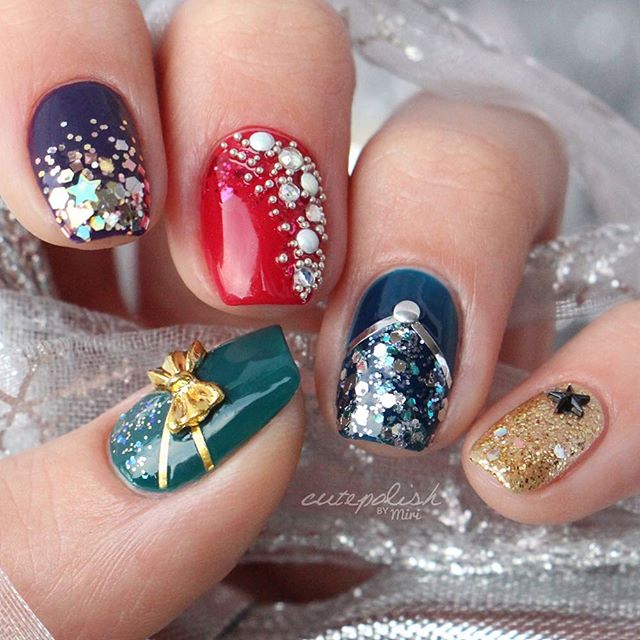 Hottest 50+ Christmas Nail Ideas for 2017-75