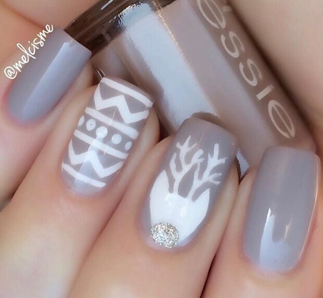 Hottest 50+ Christmas Nail Ideas for 2017-77