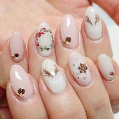 Christmas nail design