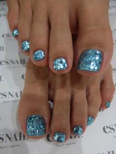 Summer Toe Nail Design-11 Blue Sequins toe nails