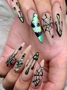 Skull Nails-2