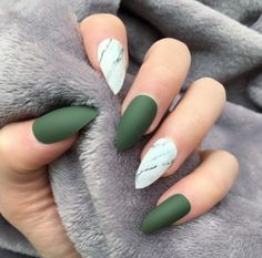 Green Nail Ideas-11