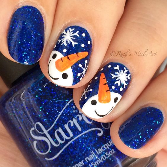 Hottest 50+ Christmas Nail Ideas for 2017-24
