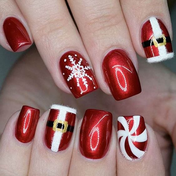 Hottest 50+ Christmas Nail Ideas for 2017-56