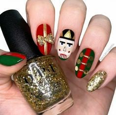 Golden Christmas Nails