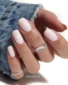 Triangle nail design