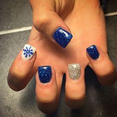 Christmas Gel Nail Design-8 Snowflake nails