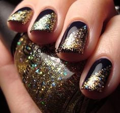 Hawkeye Nail Designs- Glitter gold and black
