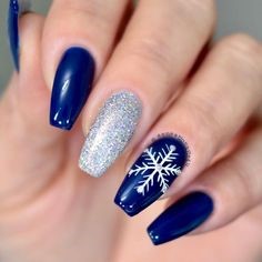 Mirror Chrome Blue Snowflake winter nail design