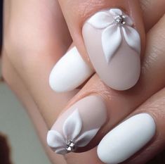 Oval 3D Flower Nails