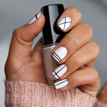 Black and White Nail Art