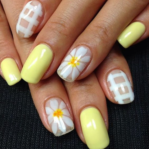 Florail Nail art design