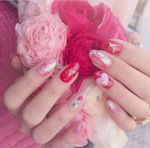 Floral nail art design