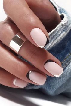 French Tip Nails-3