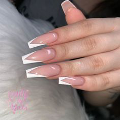 French Tip Nails-10