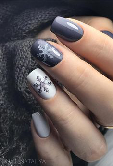 Snowflake Gel Nail Design Idea