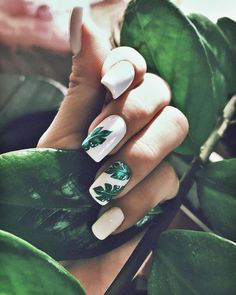 Green Summer Nail Design   