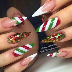 Christmas Nails-7 Stiletto nails