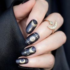 Cute Black Nail Design-14