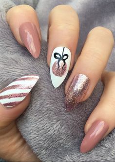 Christmas Gel Nail Design-12 Pink nails