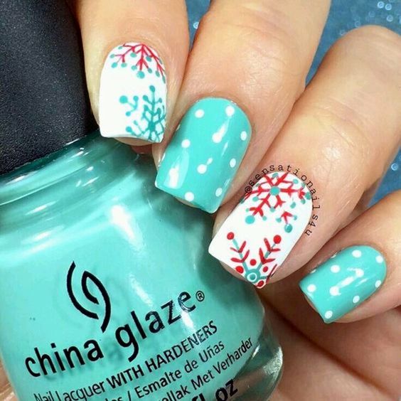 Hottest 50+ Christmas Nail Ideas for 2017-44