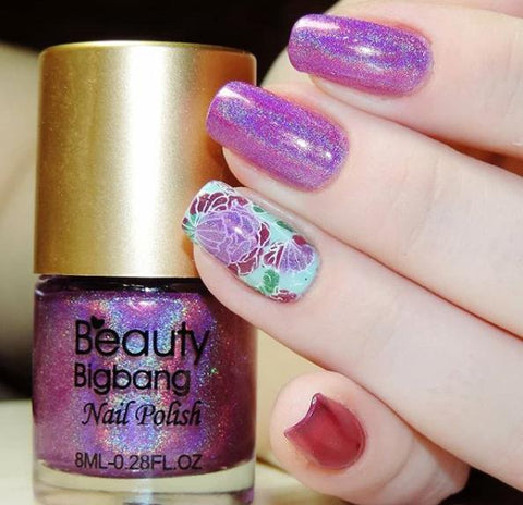 holographic nail designs