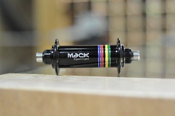 mack superlight track hubs