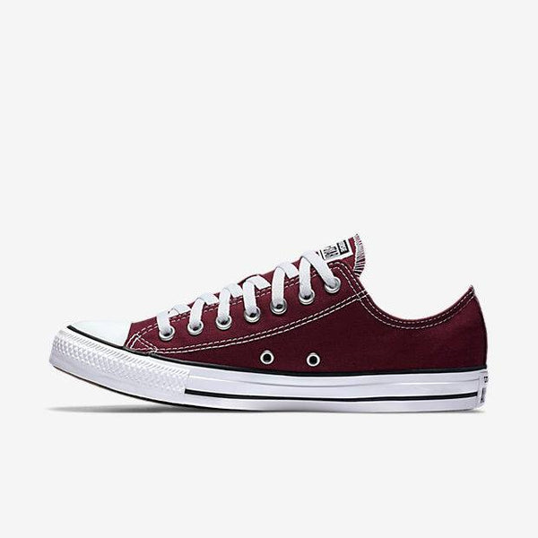 maroon converse sneakers